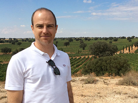 Meet Mora and Kubach, the two new Masters of Wine in Spain
